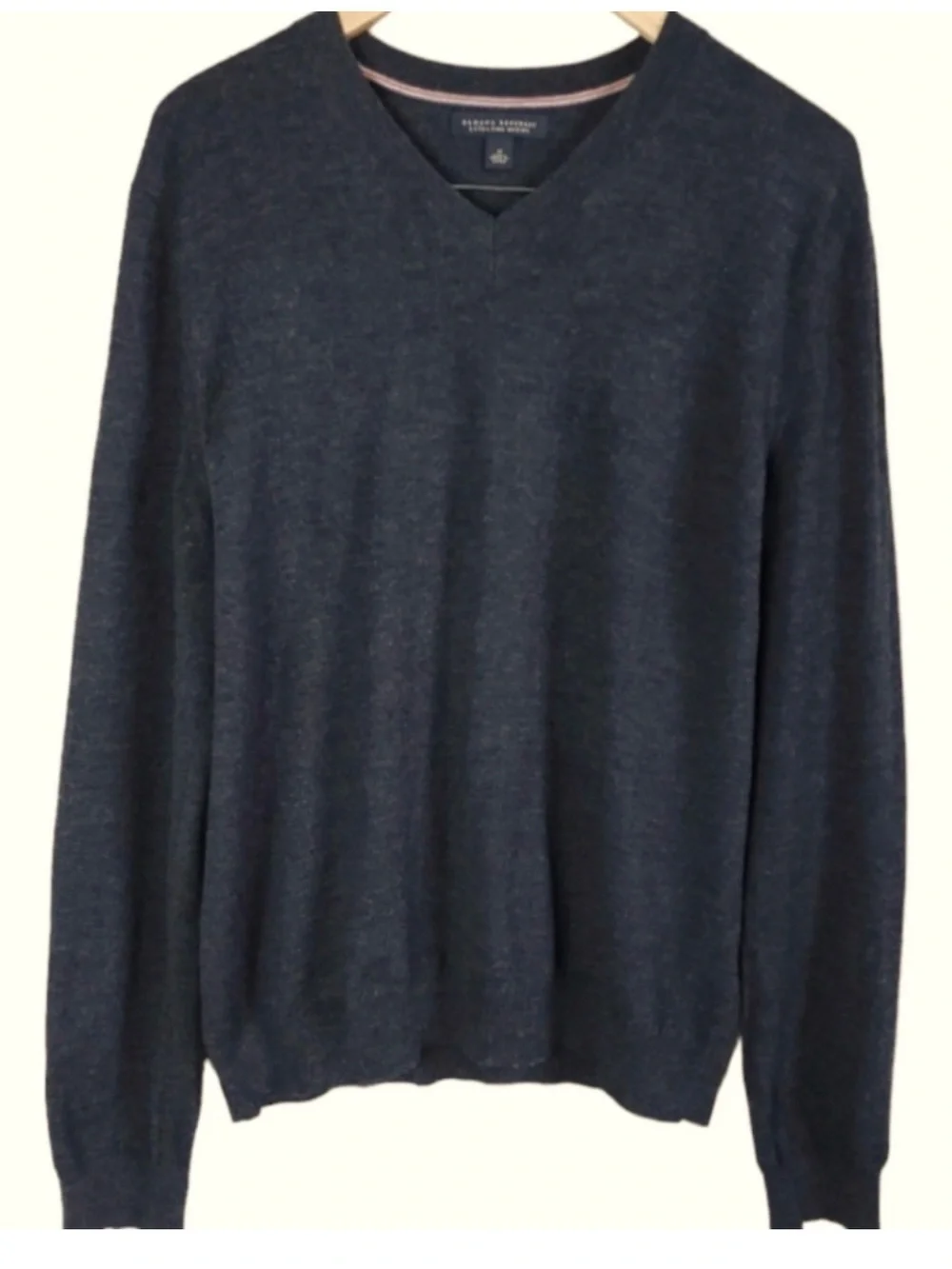 Banana Republic Charcoal V-Neck Merino Wool Classic Lightweight Sweater Size M